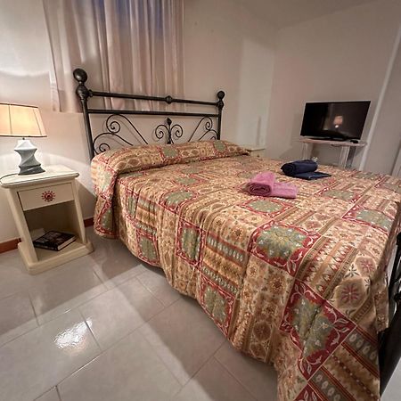 Comfort House Apartamento Olbia Exterior foto